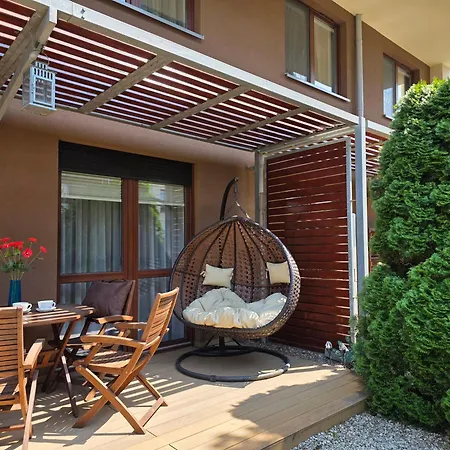 Rodzinny Z Parkingiem W Kolobrzegu By Renters كولوبرزيغ